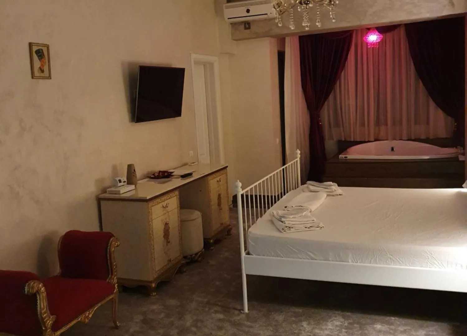 Apartment Studio Rendez-Vous Alba Iulia Bucharest Romania